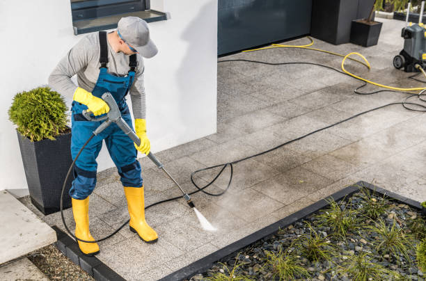 Garage Pressure Washing in Hemet, CA